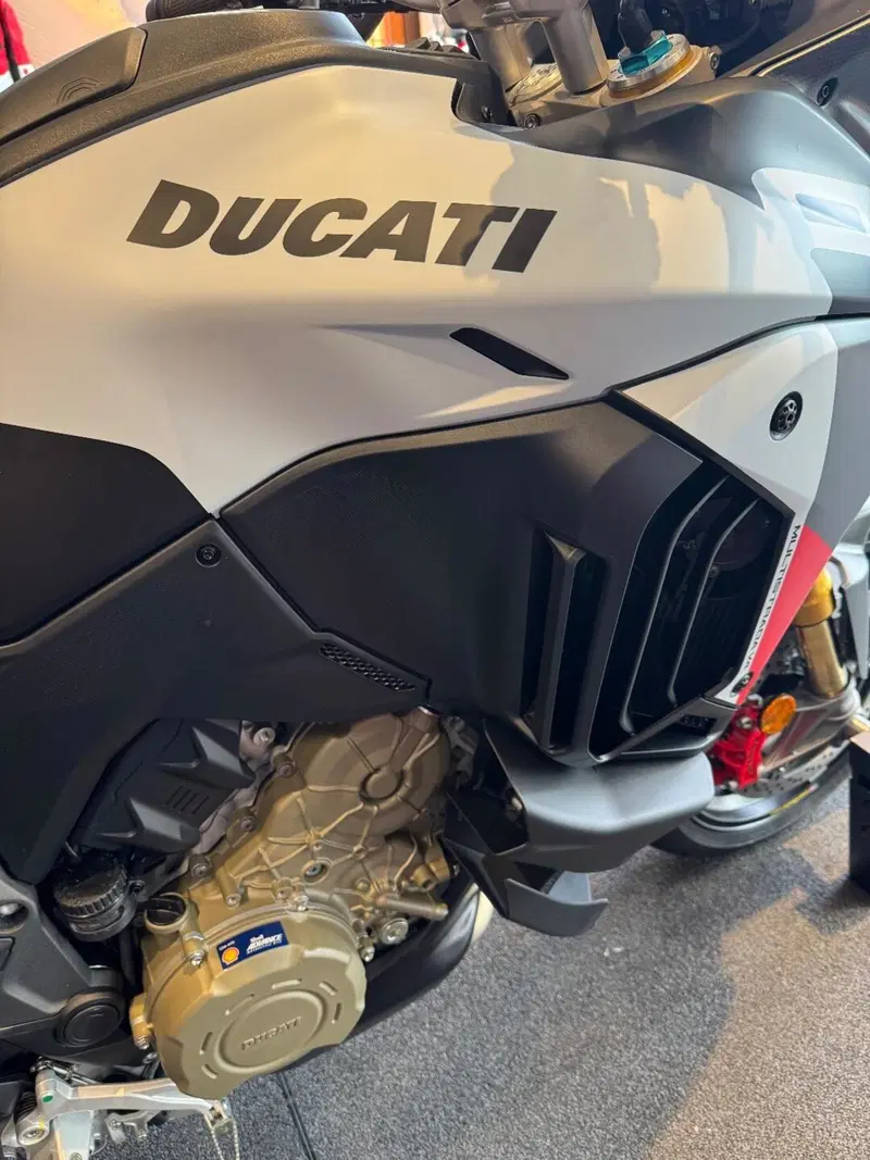 Ducati Multistrada V4 RS (2026) (17)