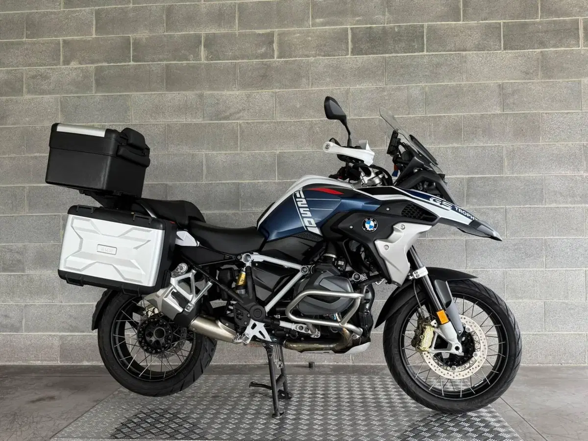 Bmw R 1250 GS (2021 - 24) (2)