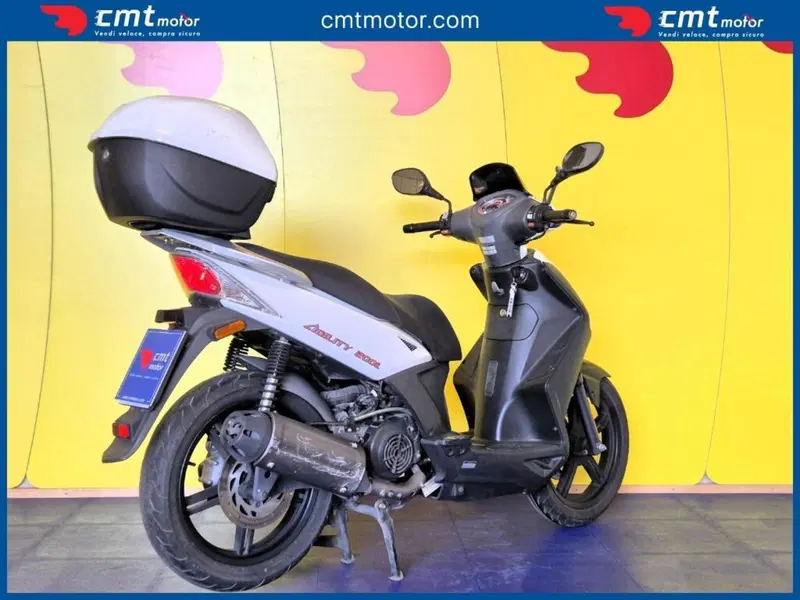 Kymco Agility 200i R16 (2008 - 16) (4)