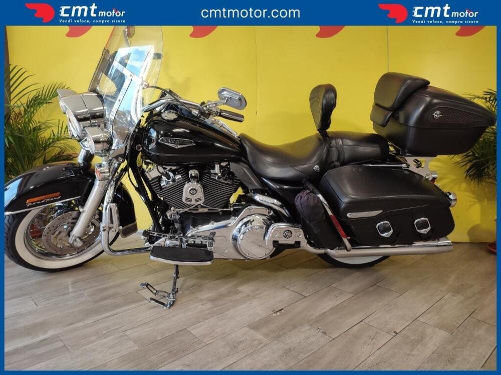 Harley-Davidson 1584 Road King Classic (2007 - 10) - FLHRC (3)