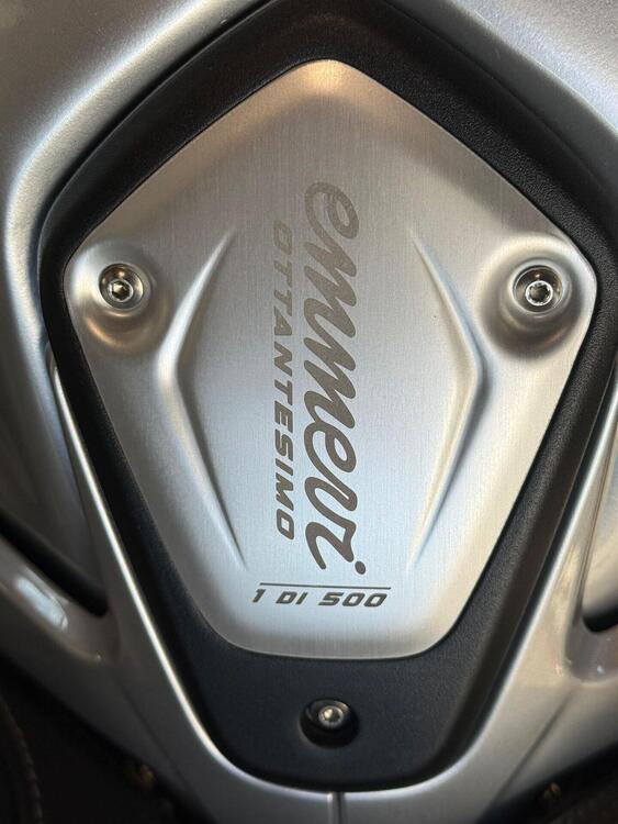 MV Agusta Brutale 800 RR Ottantesimo (2025) (4)