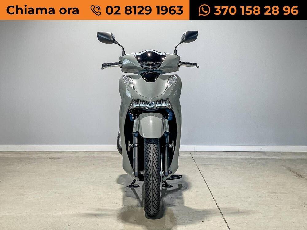 Honda SH 150i (2024 - 25) (2)