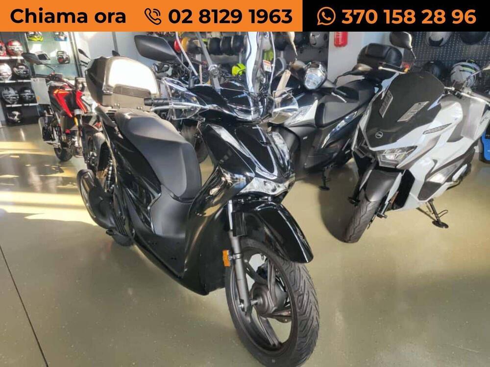Honda SH 150i (2024 - 25) (2)