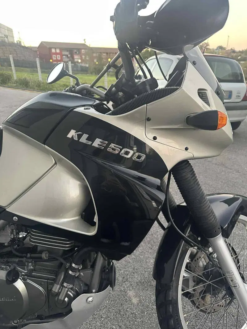 Kawasaki KLE 500 (2001 - 04) (6)