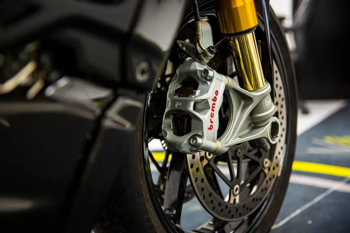 Ducati Streetfighter V4 1100 S (2021 - 22) (16)
