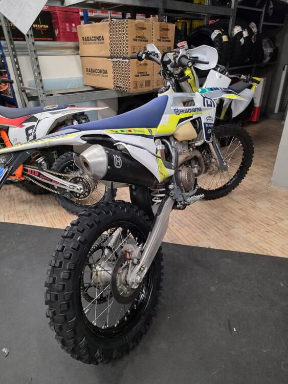 Husqvarna FE 350 (2022) (3)