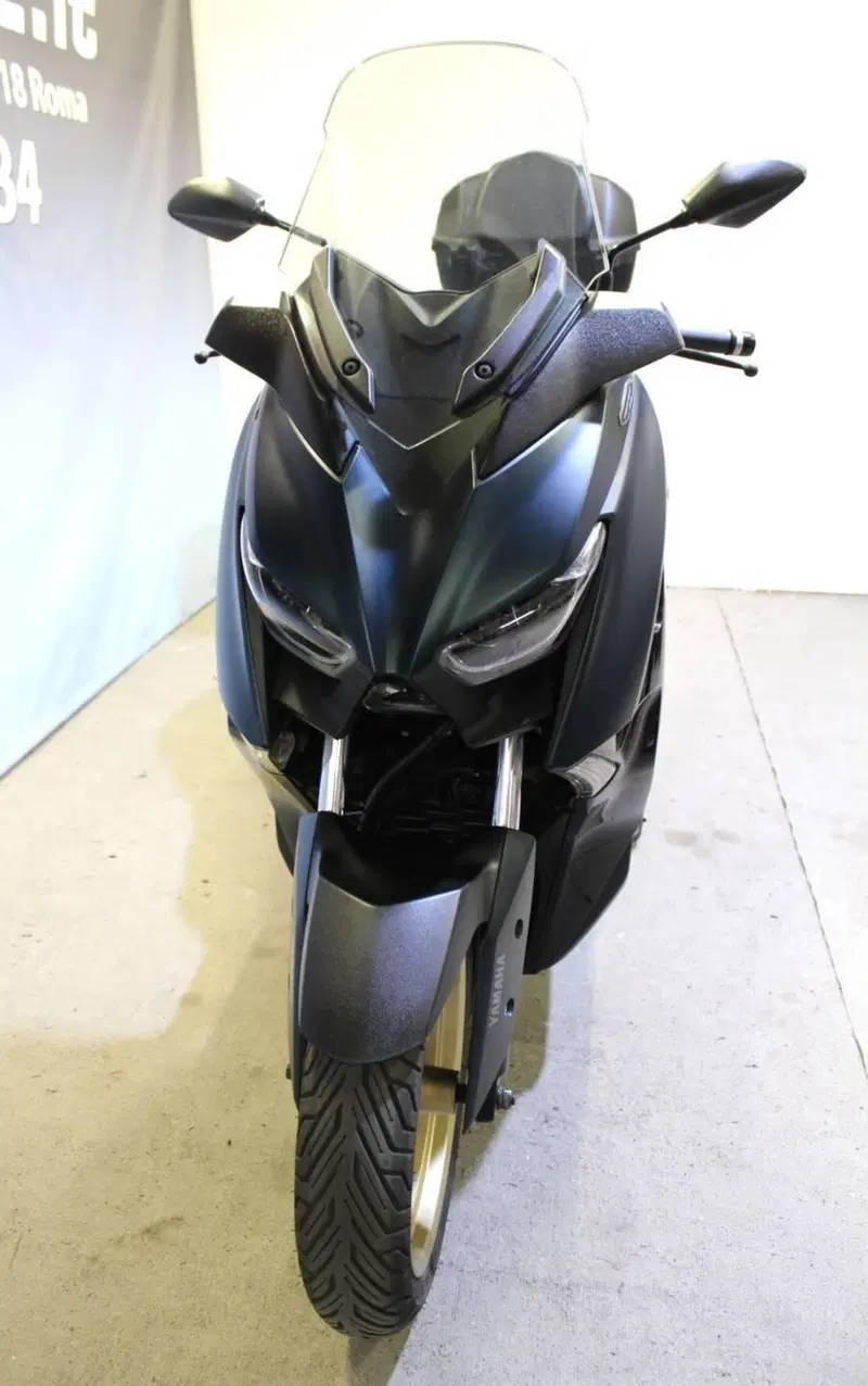 Yamaha X-Max 300 Tech Max (2021 - 24) (13)
