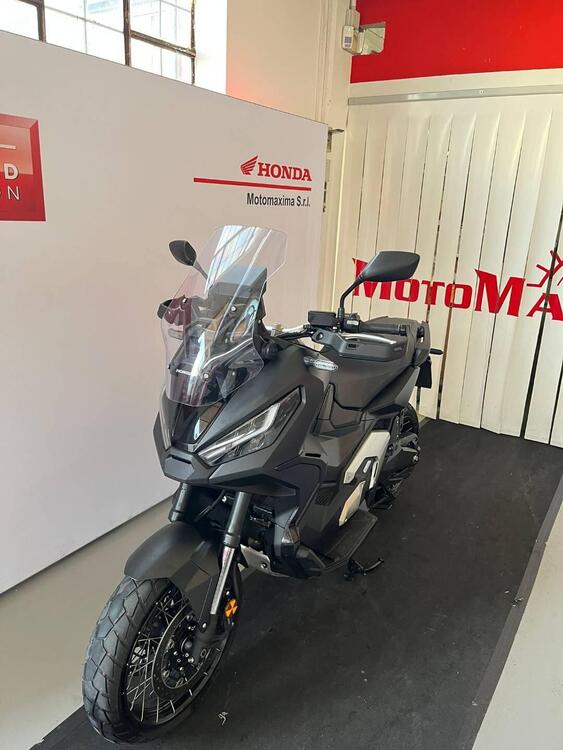 Honda X-ADV 750 DCT (2021 - 24) (4)