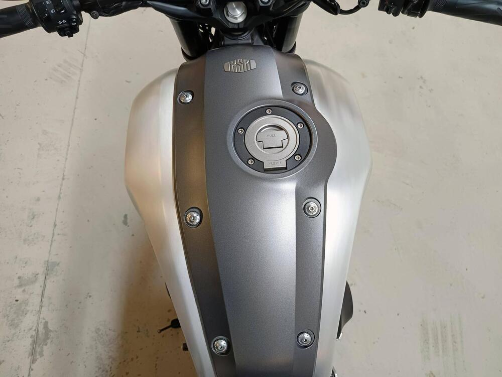 Yamaha XSR 900 ABS (2016 - 20) (5)