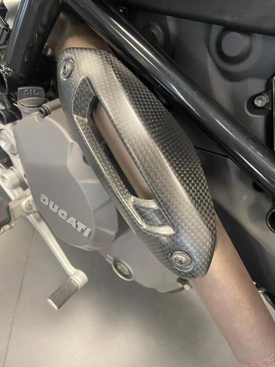 Ducati Hypermotard 950 RVE (2022 - 25) (2)