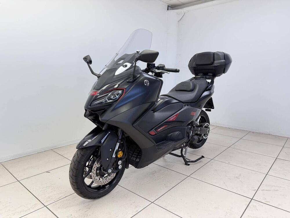 Yamaha T-Max 560 (2022 - 24) (2)