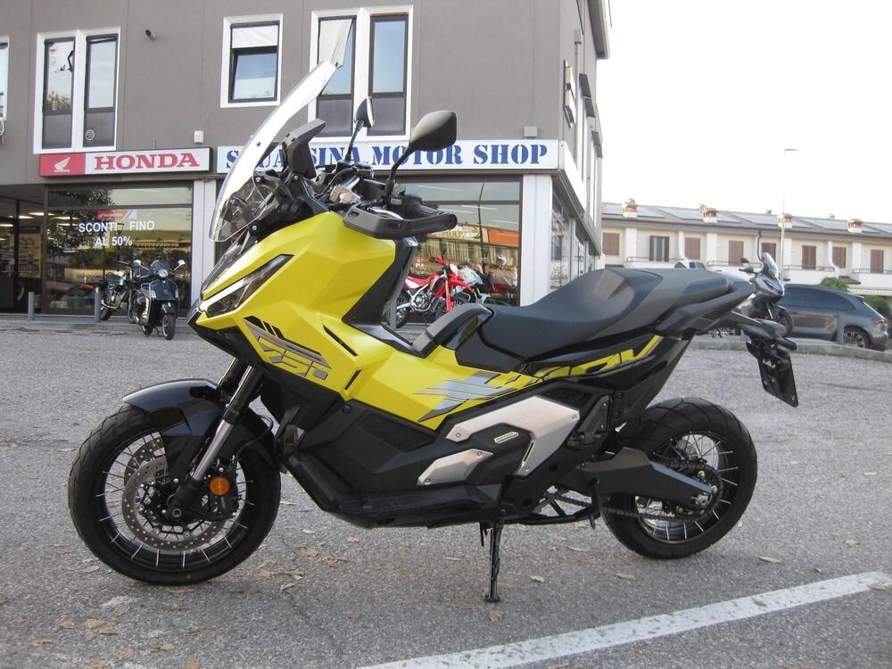 Honda X-ADV 750 (2025) (2)