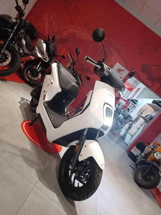 Honda EM1 e (2023 - 25) (3)