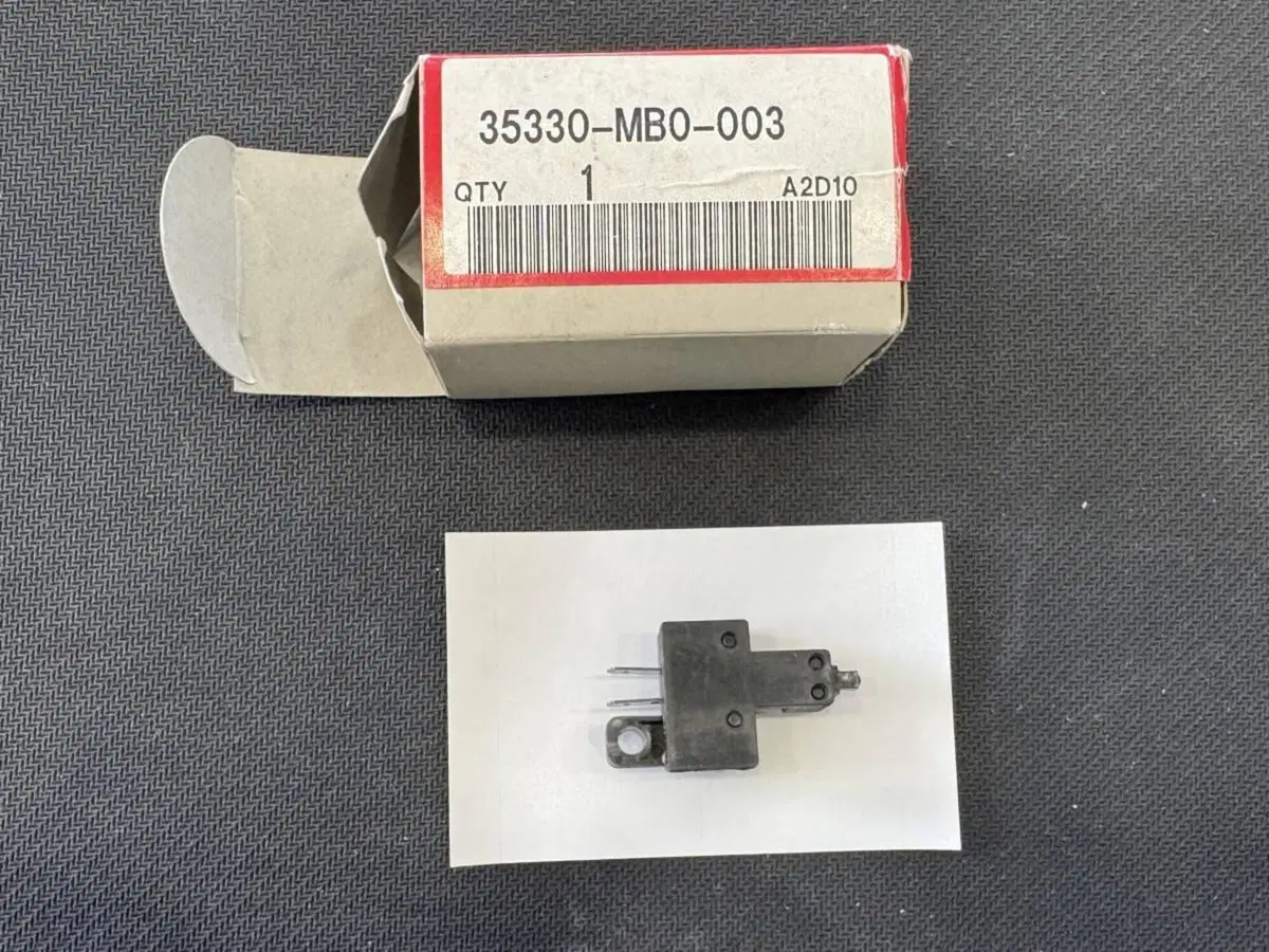 INTERRUTTORE FRIZIONE HONDA (9)