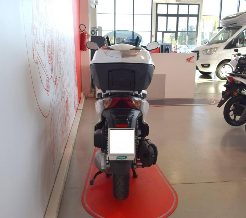 Honda SH 300 i ABS (2016 - 20) (4)