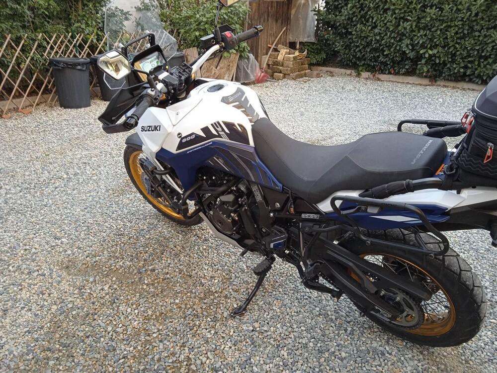 Suzuki V-Strom 800DE (2023 - 24)