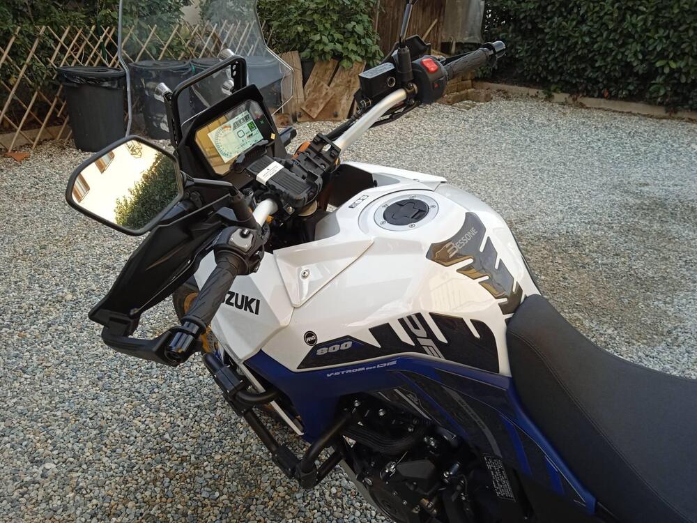Suzuki V-Strom 800DE (2023 - 24) (2)