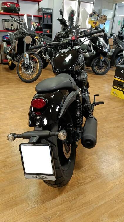 Keeway Motor V302 C (2022 - 25) (5)