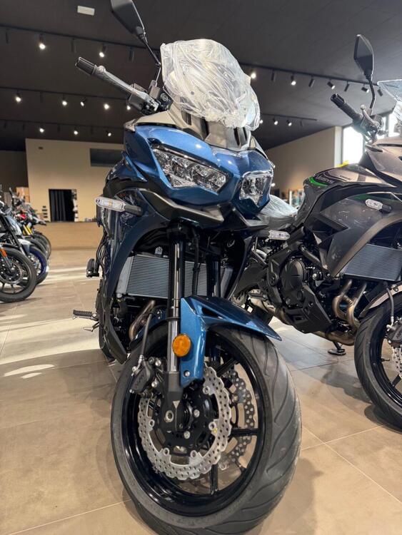 Kawasaki Versys 650 (2025 - 26) (2)