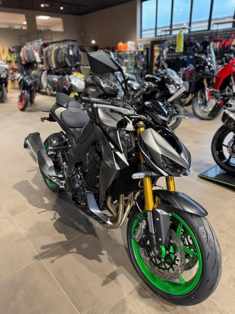 Kawasaki Z 1100 SE (2026) (6)