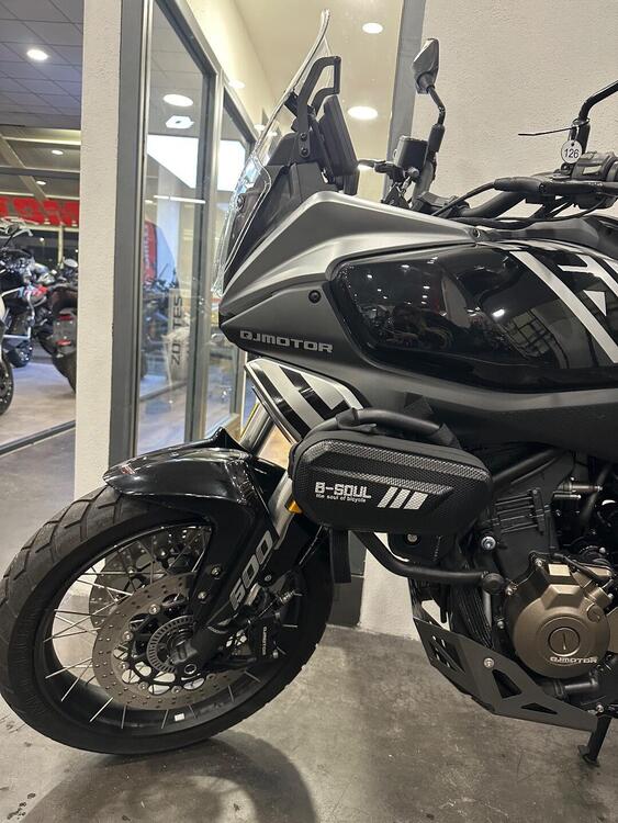 QJ Motor SRT 600 SX (2024 - 25) (4)