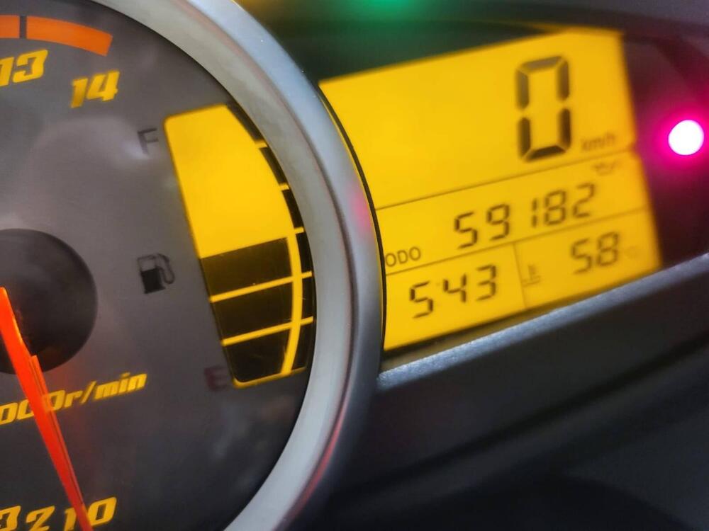 Kawasaki Z 750 ABS (2007 - 14) (4)