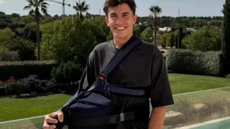 MotoGP 2025. GP del Portogallo. Marc Marquez, il braccio destro &egrave; "malandato": le parole del dottor Charte sulle sue condizioni