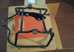 Telaio per borse laterali Givi