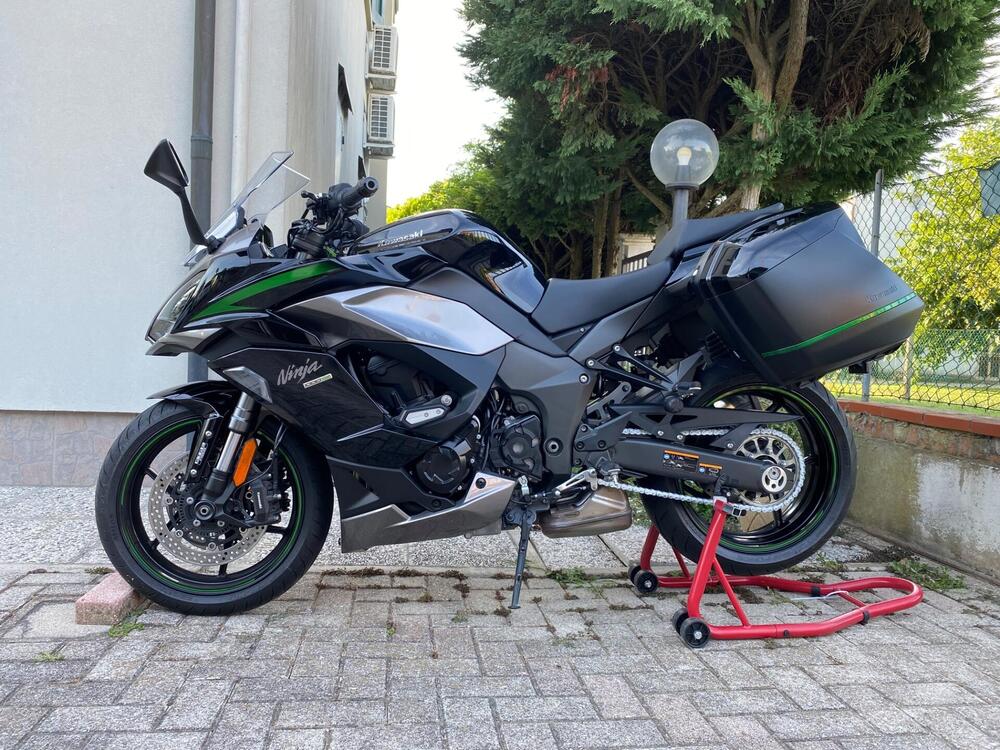 Kawasaki Ninja 1000 SX (2020) (2)