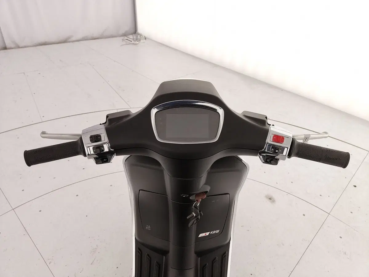 Vespa Sprint 125 S (2026) (10)