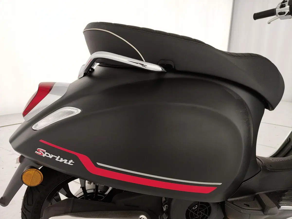 Vespa Sprint 125 S (2026) (16)