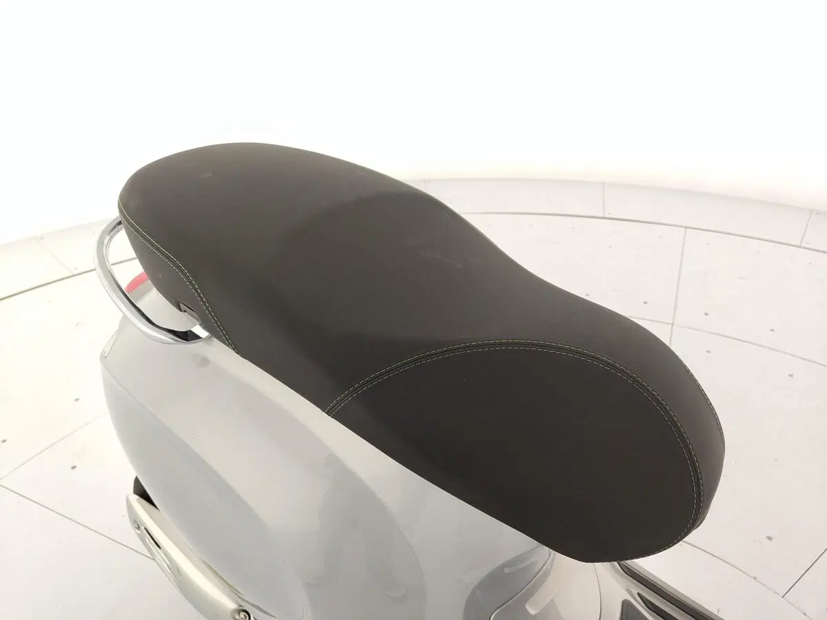 Vespa Primavera 125 Tech (2024 - 25) (15)