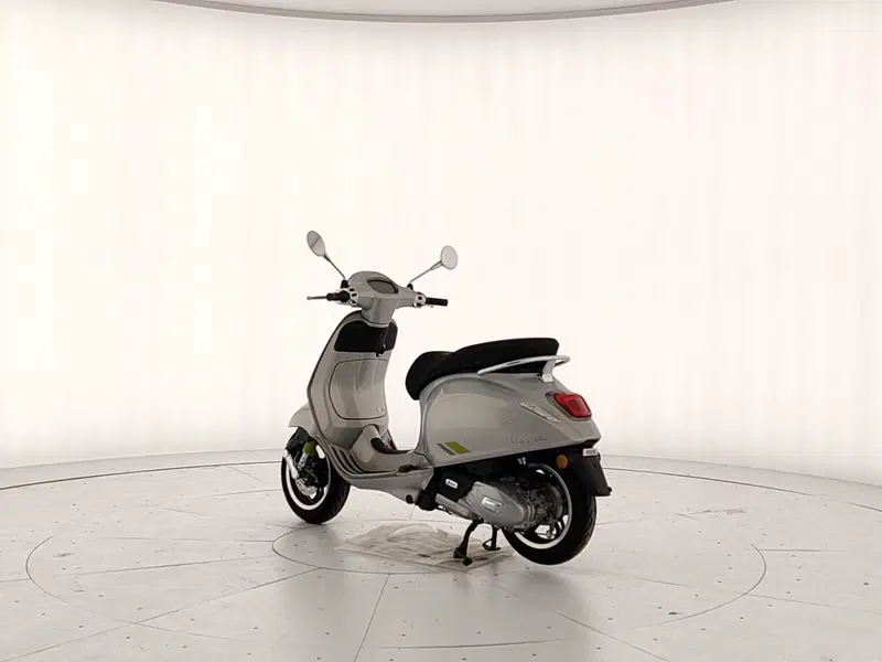 Vespa Primavera 125 Tech (2024 - 25) (3)