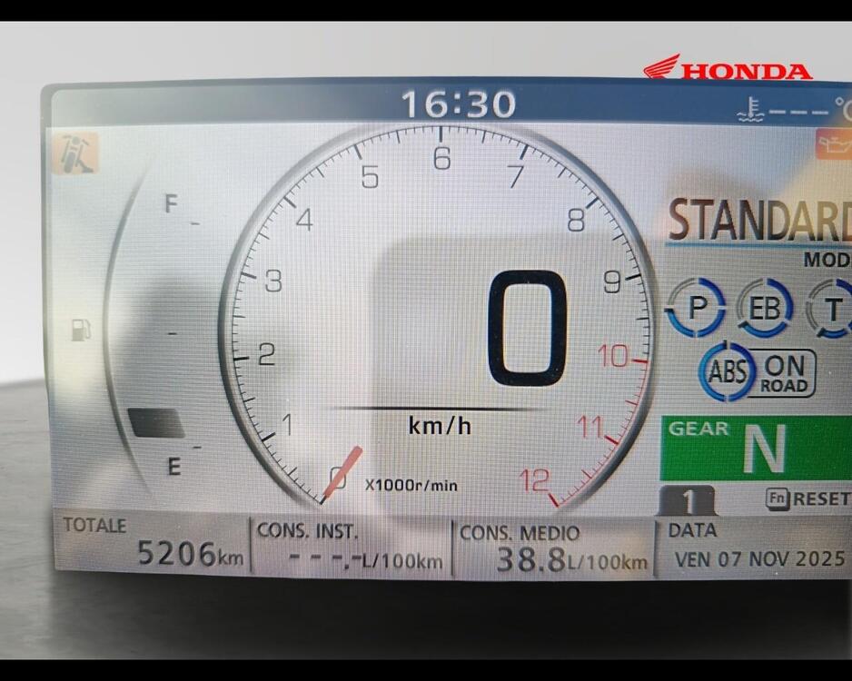 Honda Transalp XL750 (2025) (5)