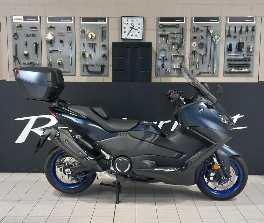 Yamaha T-Max 560 (2022 - 24)