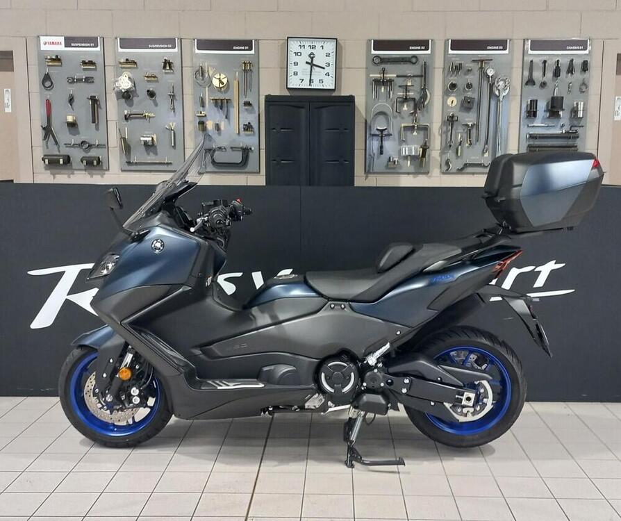 Yamaha T-Max 560 (2022 - 24) (2)