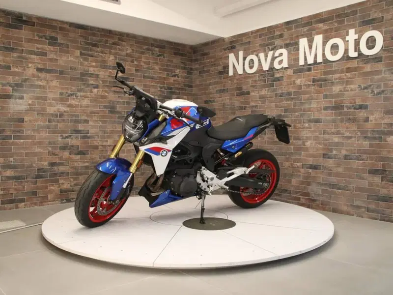 Bmw F 900 R (2025 - 26) (2)