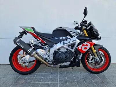 Aprilia Tuono V4 Factory (2017 - 18) usata