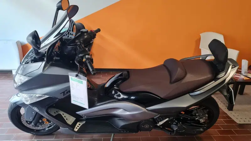 Yamaha T-Max 500 (2008 - 12) (2)