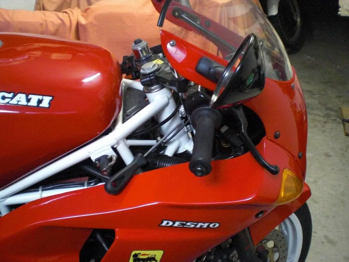 Ducati 851 Superbike (4)