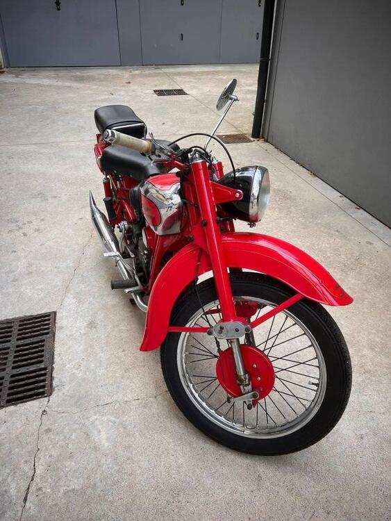 Moto Guzzi Airone 250