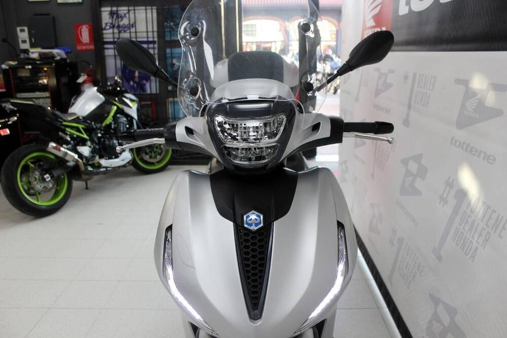 Piaggio Beverly 400 S ABS-ASR (2021 - 24) (4)