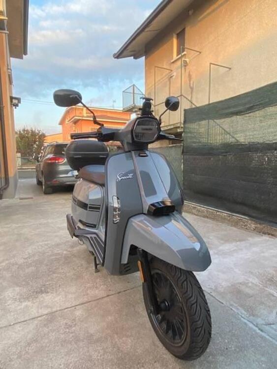 Lambretta V125 Special (2021 - 25) (3)