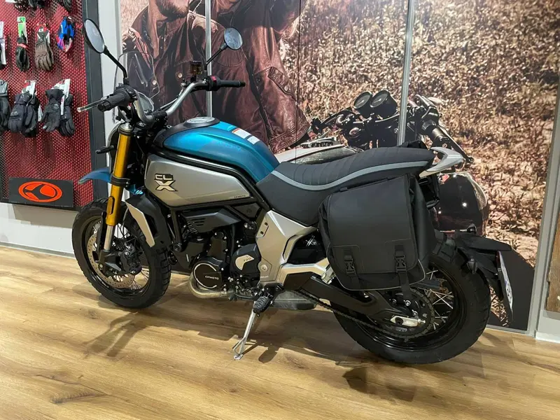 CFMOTO 700CL-X Adventure (2023 - 26) (4)