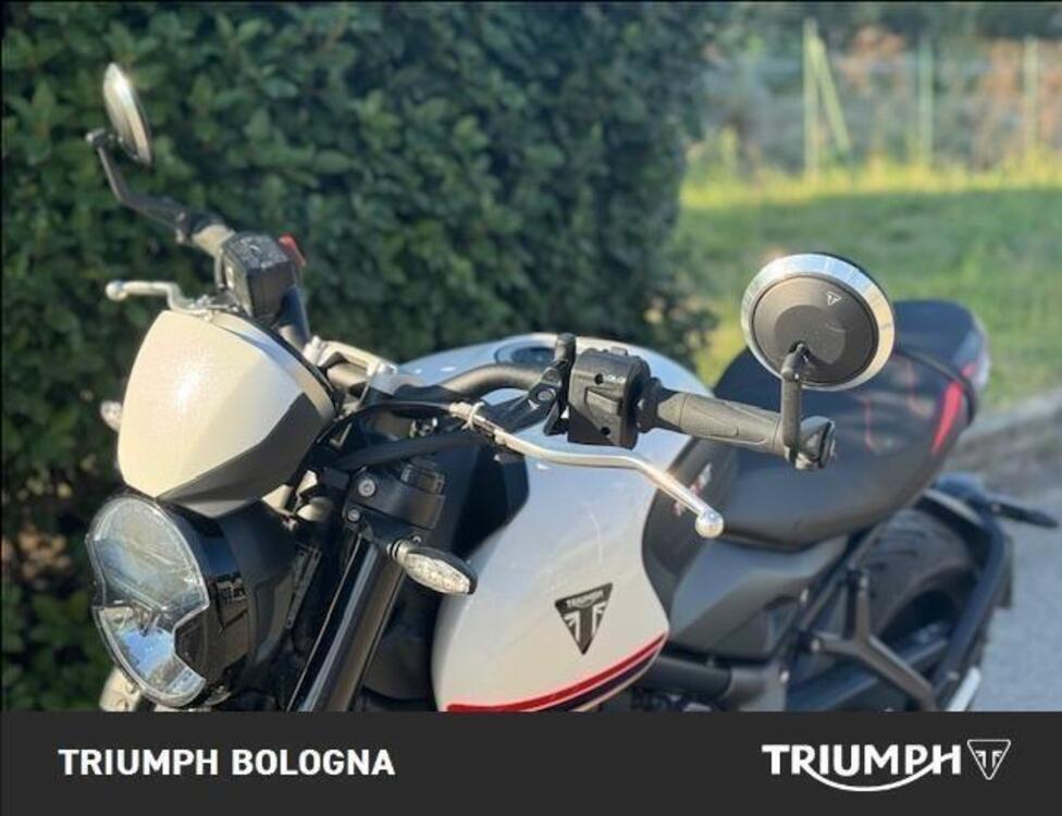 Triumph Trident 660 (2021 - 24) (2)
