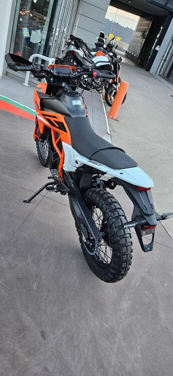 KTM 390 Enduro R (2025 - 26) (3)