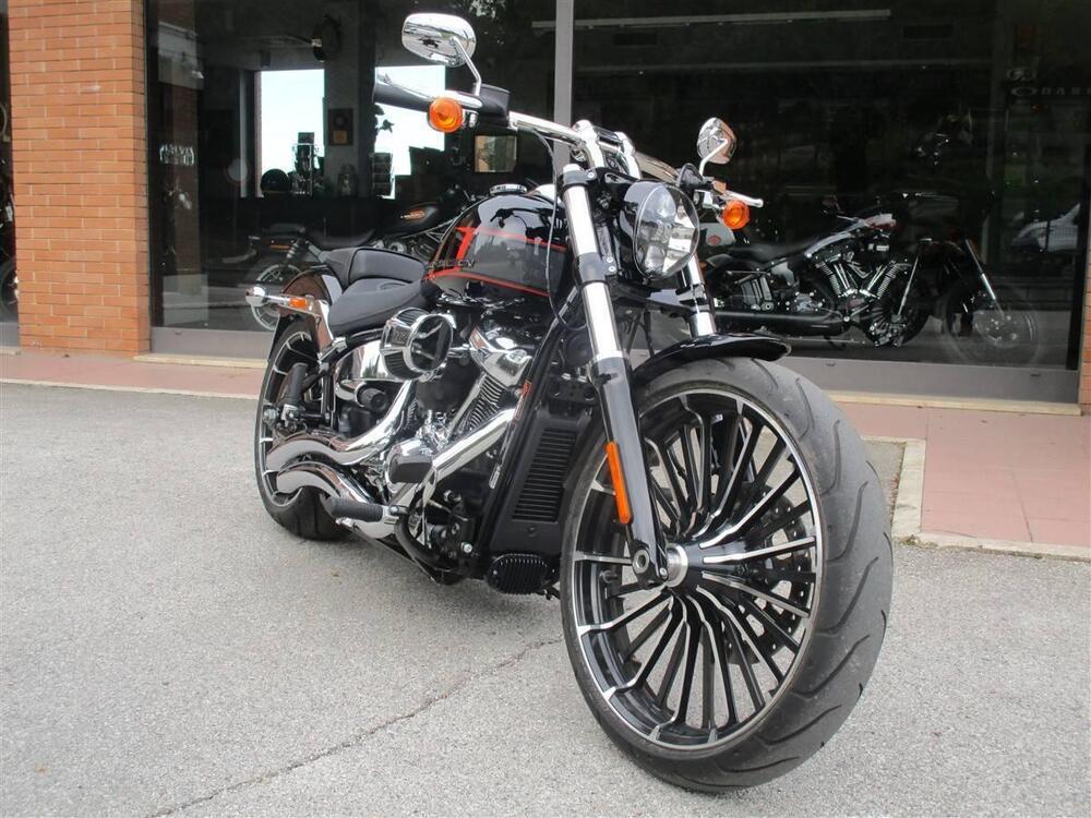 Harley-Davidson Breakout 117 (2023 - 24) (2)