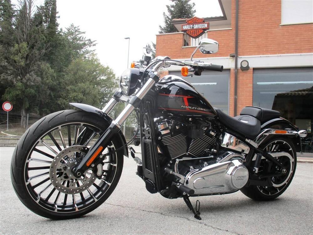 Harley-Davidson Breakout 117 (2023 - 24) (3)