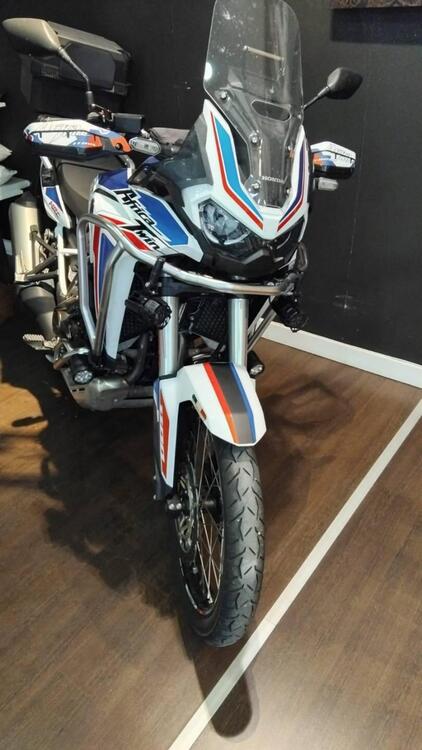 Honda Africa Twin CRF 1100L Travel Edition DCT (2020 - 21) (2)