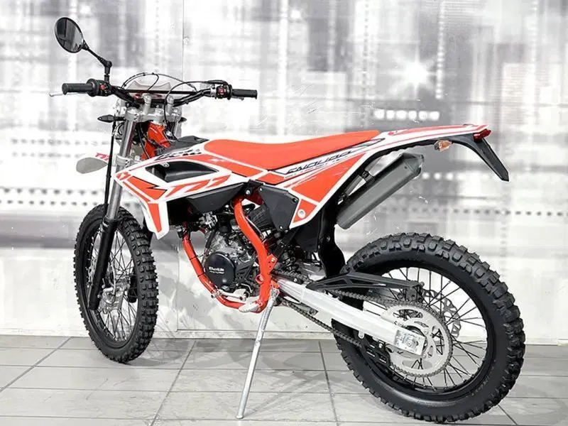 Betamotor RR 50 Enduro Sport (2021 - 26) (2)